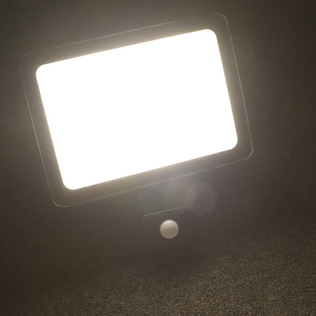 100W LED Floodlight Black Natural White 4000K with Detachable PIR Sensor - Energy Light Bulbs - Free delivery on all orders