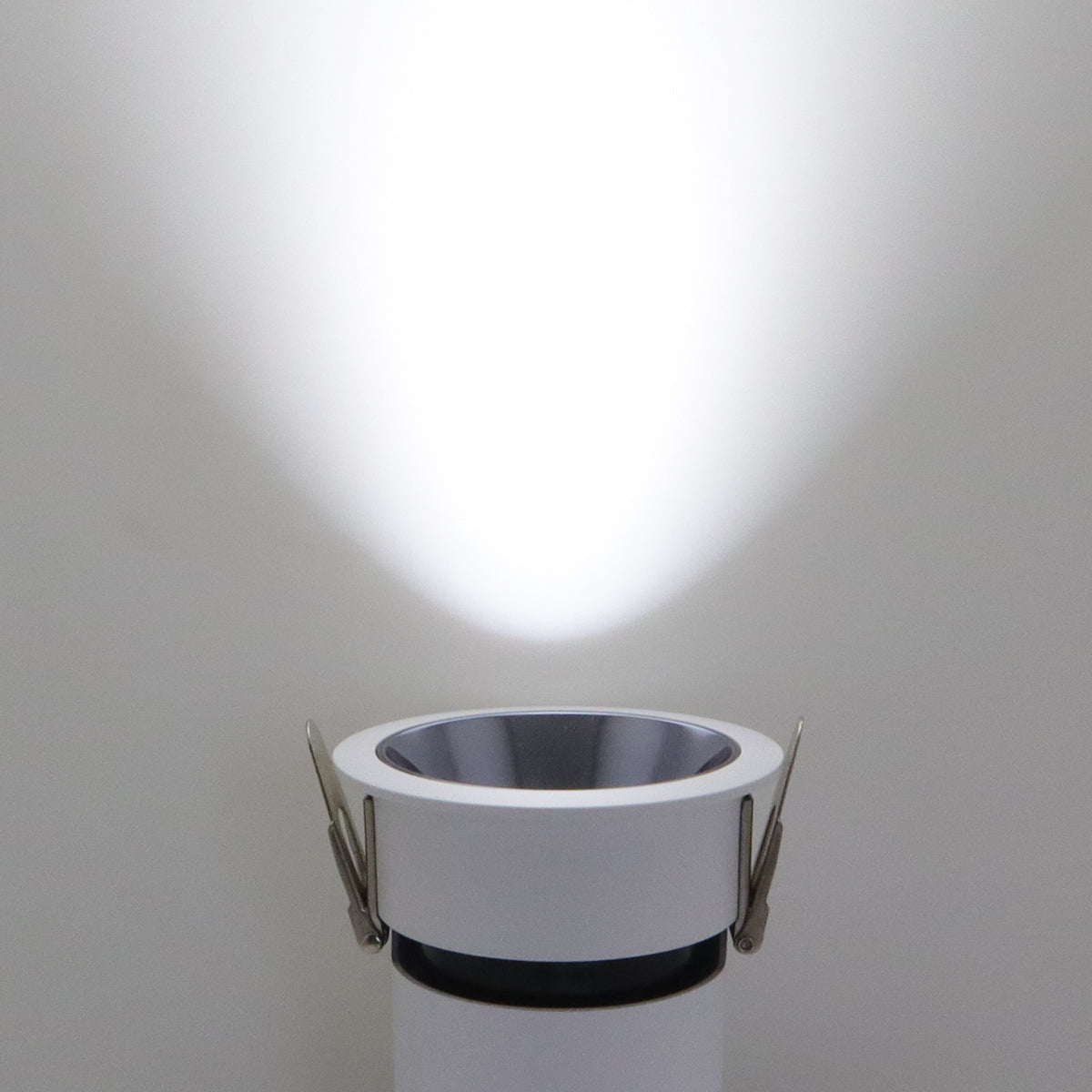 10W Round Ceiling Recessed LED Downlight Anti Glare Spotlight Adjustable Cool White - Energy Light Bulbs - Free delivery on all orders