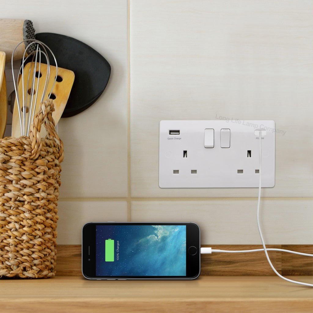 2 Gang 13amp Double Switched Socket USB C PD20W and A Quick Charge UK Plug Wall Outlet - Energy Light Bulbs - Free delivery on all orders