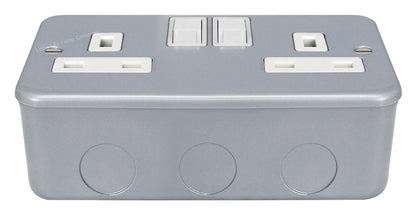 2 X 13 Amp Metal Clad Socket 2 Gang Switched Socket Outlet - Energy Light Bulbs - Free delivery on all orders