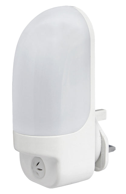LED Night Light Dusk To Dawn Auto Sensor Cool White A88 - Free delivery on all orders