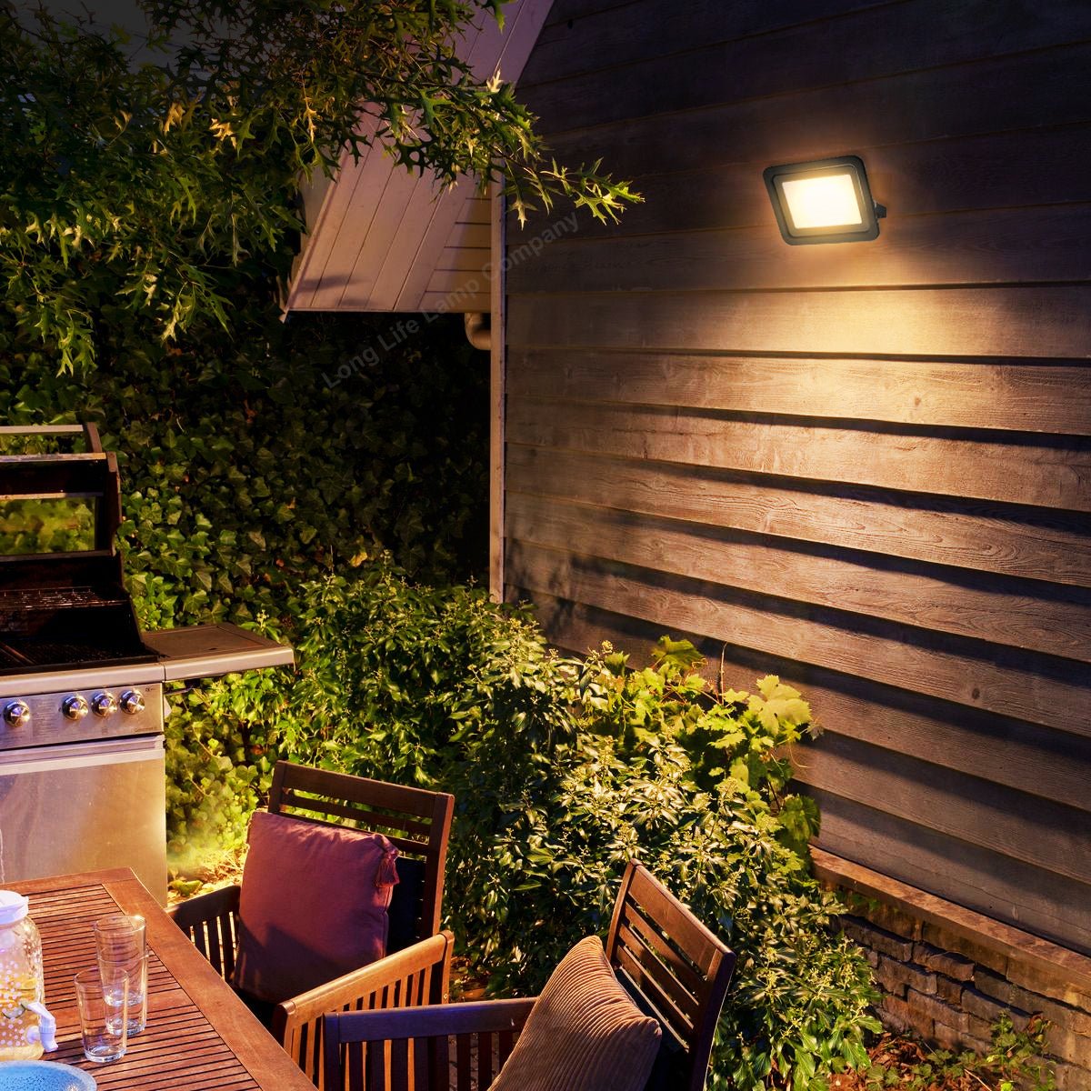 30W Outdoor LED Flood Light Warm White 3000K IP65 - Energy Light Bulbs - Free delivery on all orders