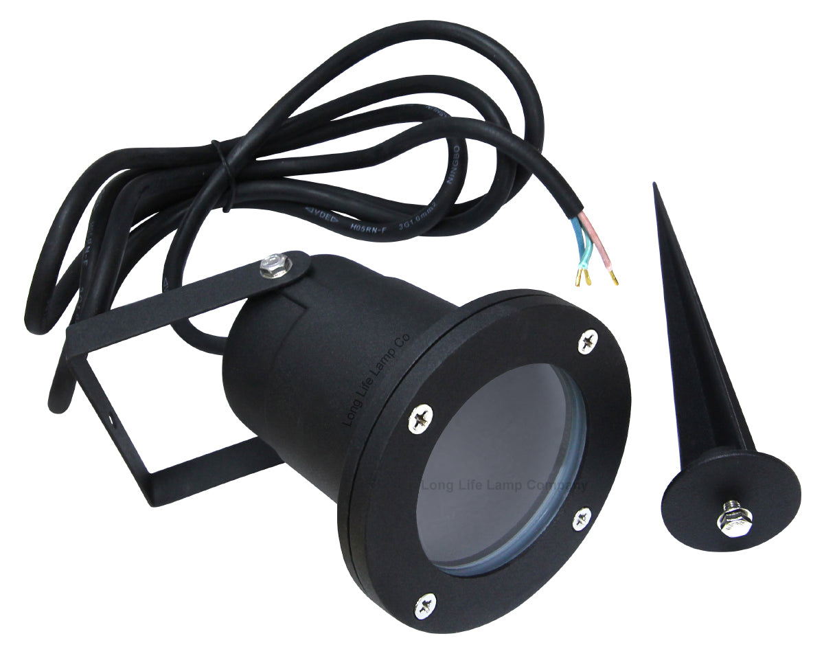 IP65 waterproof garden spike lights highlighting a pathway in an outdoor space