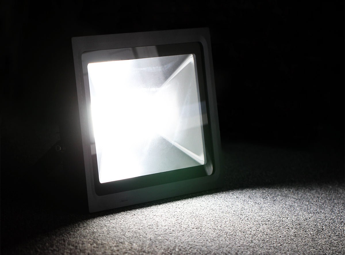50w , 100w Energy Saving LED Floodlight Super Bright Slim Robust Design - Free delivery on all orders