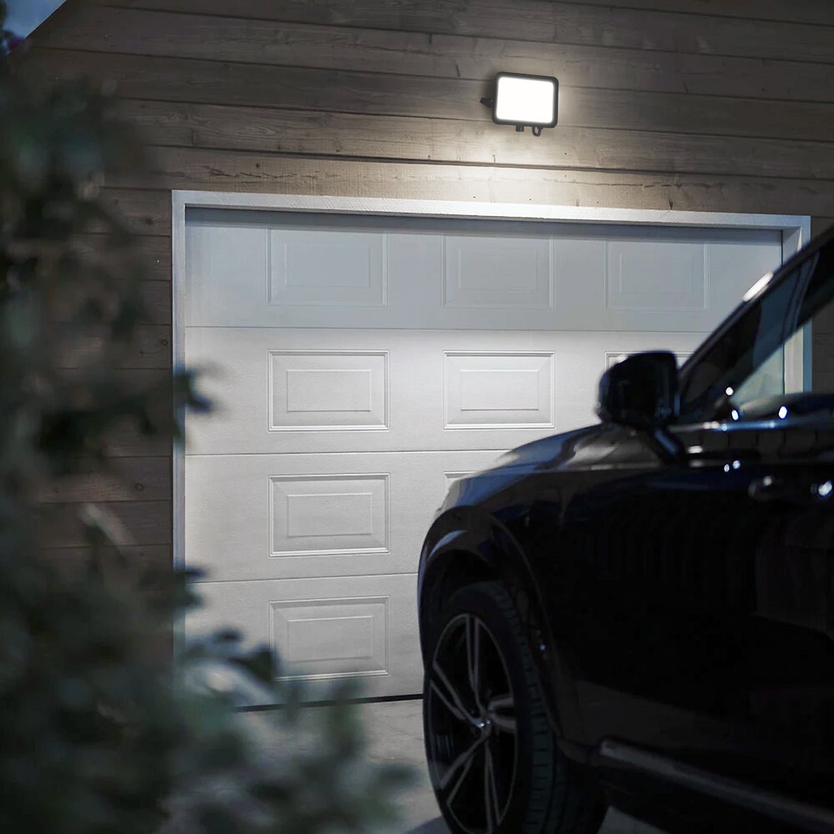 50W LED Floodlight Black Cool White 6500K with Detachable PIR Sensor - Energy Light Bulbs - Free delivery on all orders