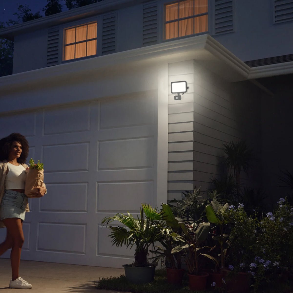 50W LED Floodlight Black Natural White 4000K with Detachable PIR Sensor - Energy Light Bulbs - Free delivery on all orders