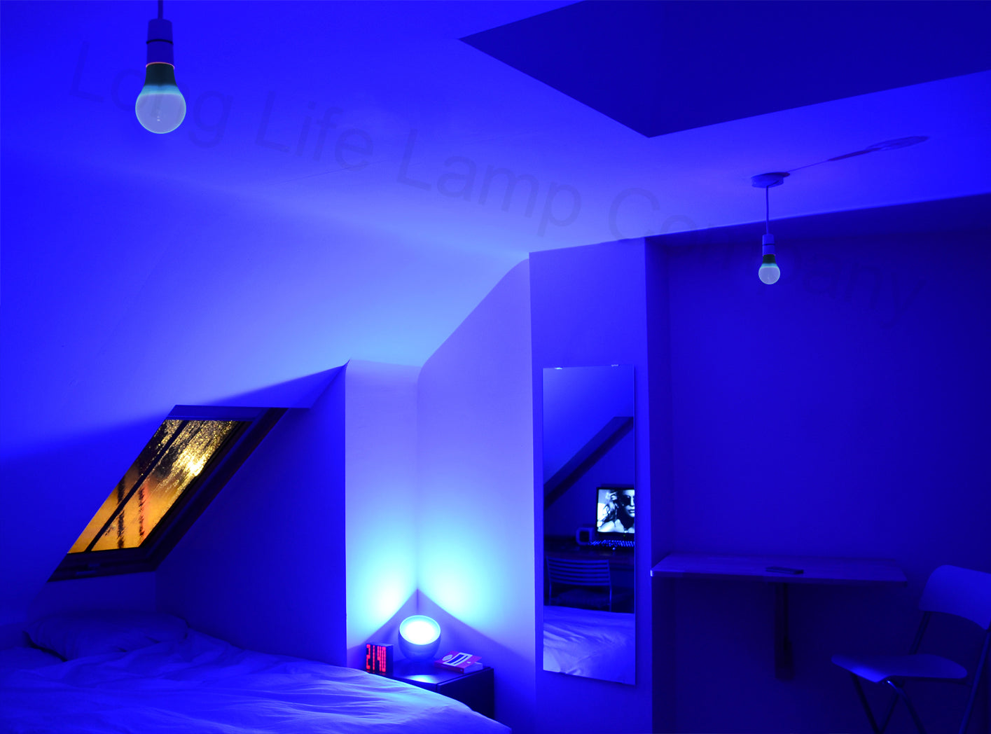 5w LED Blue GLS Light Bulb E27 Edison Screw