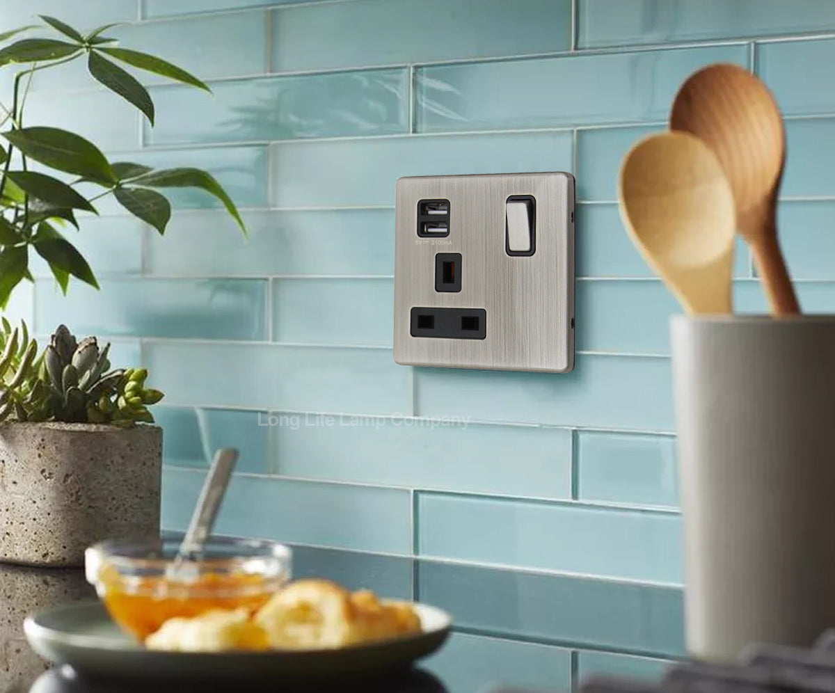 1 Gang USB Switch Socket 13A Twin Port Brushed Chrome Single Plug Wall Outlet N501DME