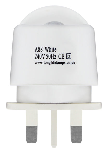 LED Night Light Dusk To Dawn Auto Sensor Cool White A88 - Free delivery on all orders