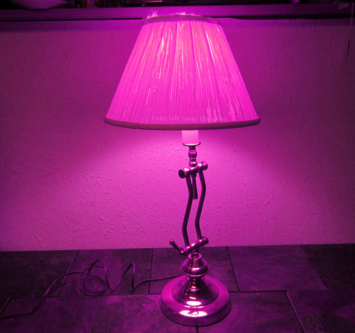 4w LED Golf Ball Purple Light Bulb B22 Clear Glass