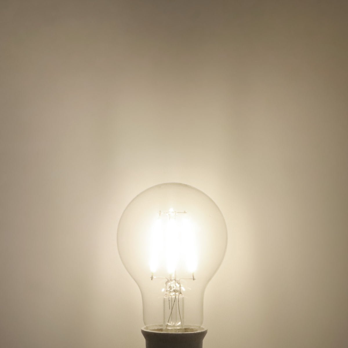 6W LED Filament A60 Light Bulb 4000k E27 Clear Glass 2 or 4 or 6 or 10 Pack