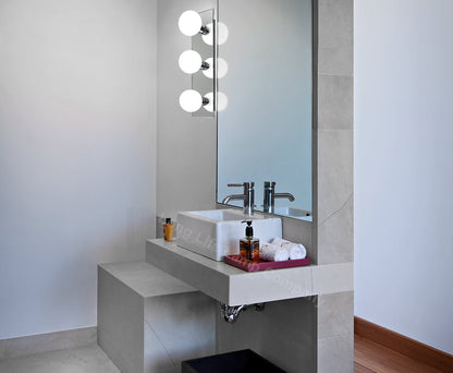 Modern IP44 Opaque 3 Globe Bathroom Mirror Light
