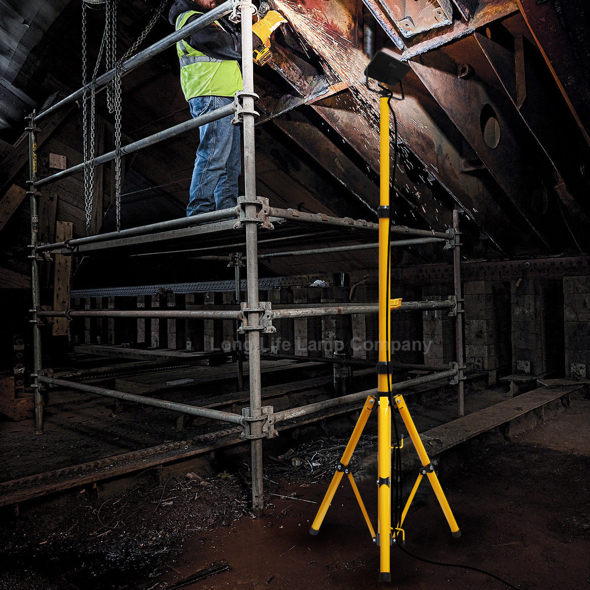 30W LED Floodlight Tripod Stand Job Site Work Light IP65