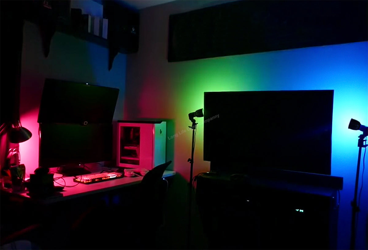 Pack of 2 LED Bulb Colour Changing B22 Bayonet Mood Spot Light RGB 5W