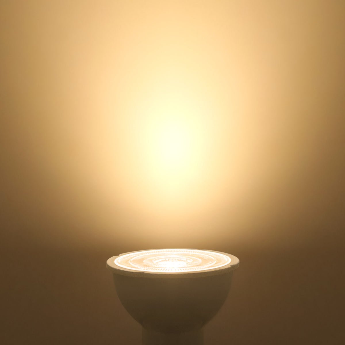 7W LED GU10 Spotlight Bulb Warm White 3000k 5 Pack or 10 Pack - Energy Light Bulbs - Free delivery on all orders