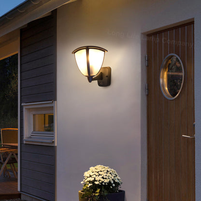 Dusk Till Dawn Sensor Outdoor Wall Light
