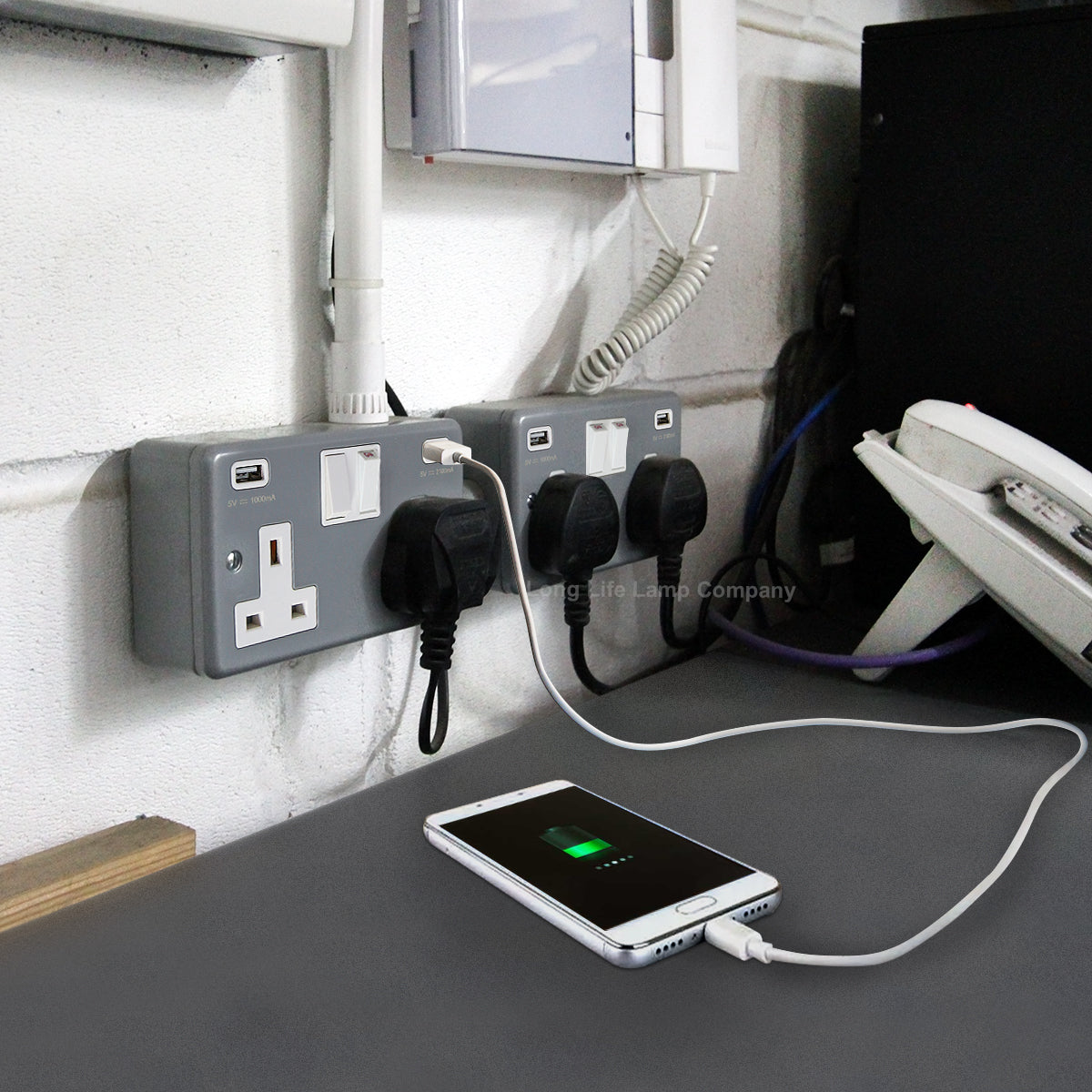 13A Metal Clad 2 Gang Socket with Dual USB Charger
