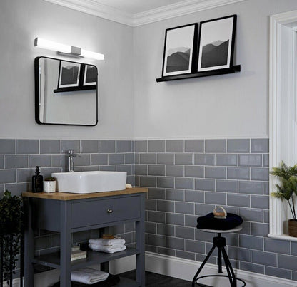 8W LED Bathroom Mirror Light with Pull Switch 6500K Cool White IP44 ML19 - Energy Light Bulbs - Free delivery on all orders