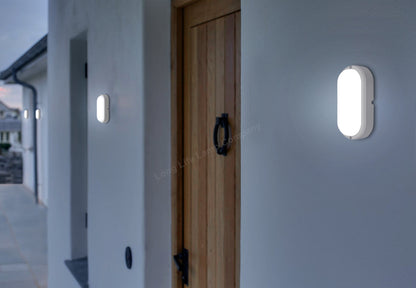 15w Oval LED Bulkhead Light 6500K Cool White - Free delivery on all orders
