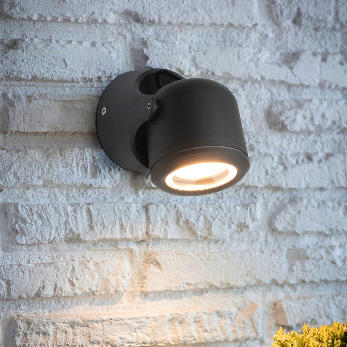 Black Outdoor Single Wall Light Adjustable IP54 External Directional Spot Lamp - Energy Light Bulbs - Free delivery on all orders