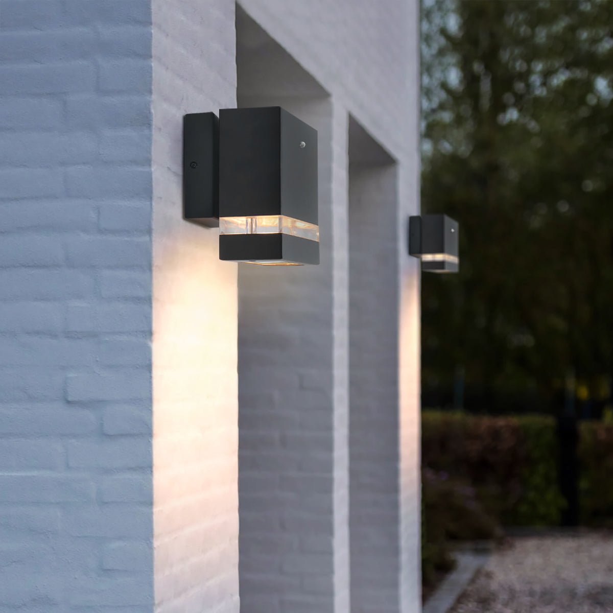 Downward Outdoor Dusk Till Dawn Wall Light IP44 Anthracite Black Automatic Sensor - Energy Light Bulbs - Free delivery on all orders