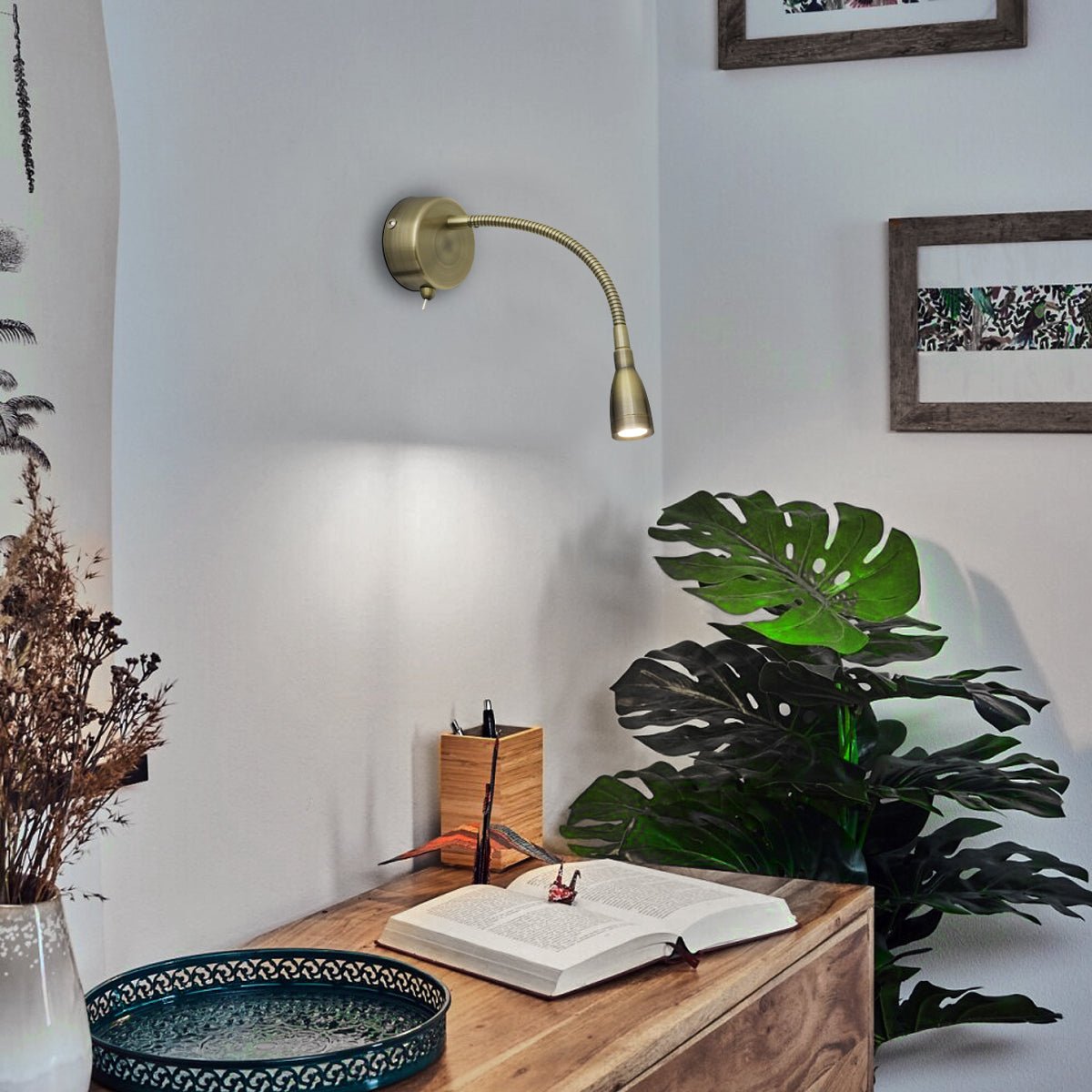 LED Indoor Bedside Reading Wall Light 2W 6000K Antique Brass - Energy Light Bulbs - Free delivery on all orders