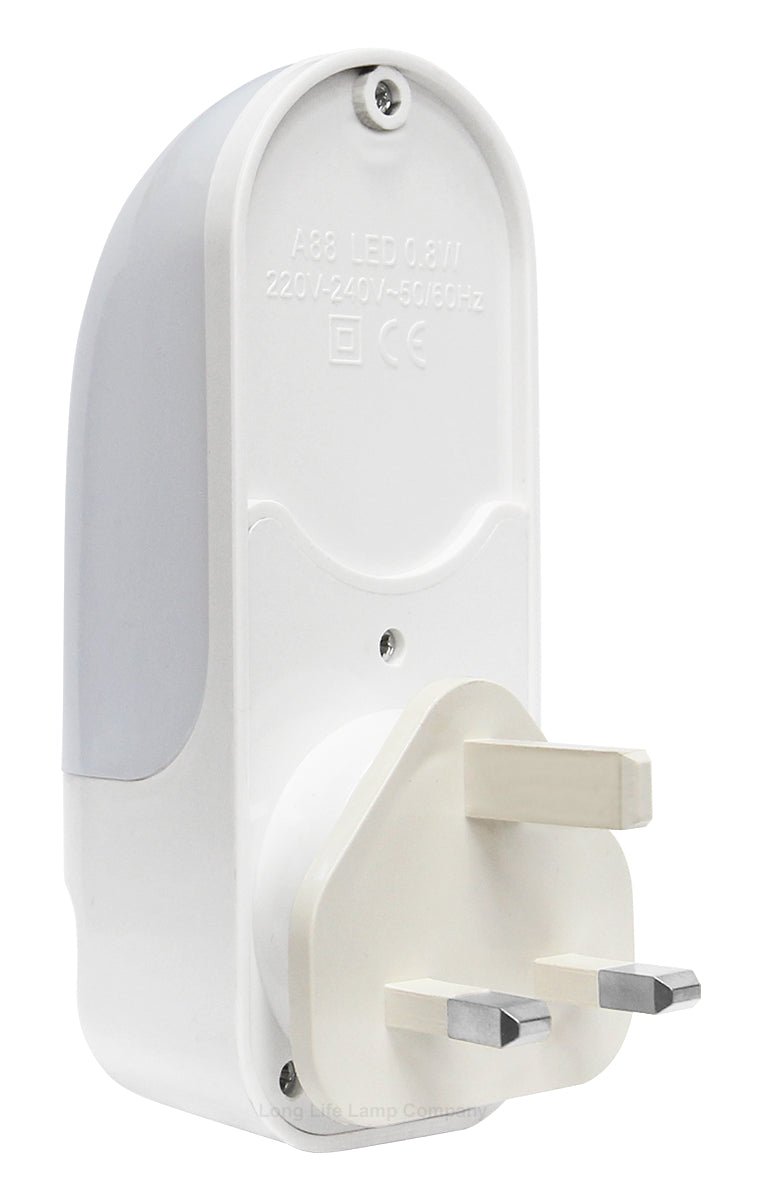 LED Night Light Dusk To Dawn Auto Sensor Cool White A88 - Energy Light Bulbs - Free delivery on all orders