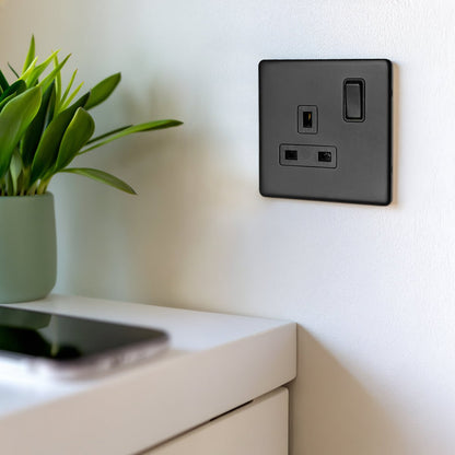 Matt Black Single Wall Socket Switched 1 Gang 13A Double Pole BL409 - Energy Light Bulbs - Free delivery on all orders