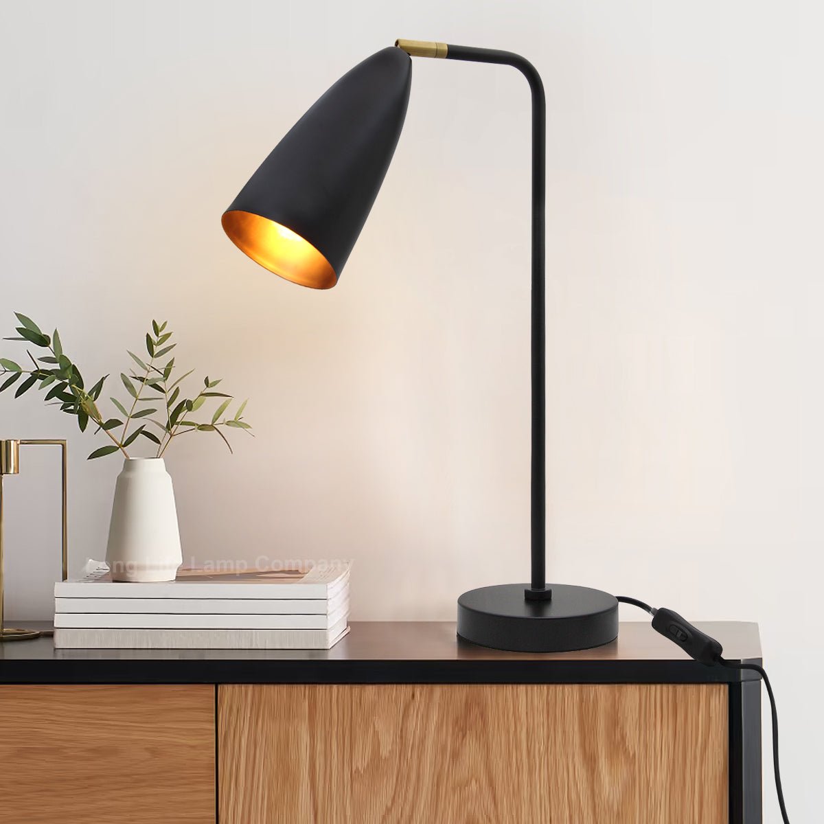 Modern Black Metal Table Lamp Adjustable Scone Shade Brass Joint - Energy Light Bulbs - Free delivery on all orders