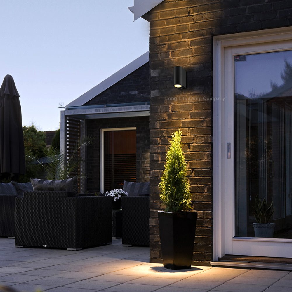 Modern Black Outdoor Wall Light Up Down Garden luminare - Energy Light Bulbs - Free delivery on all orders