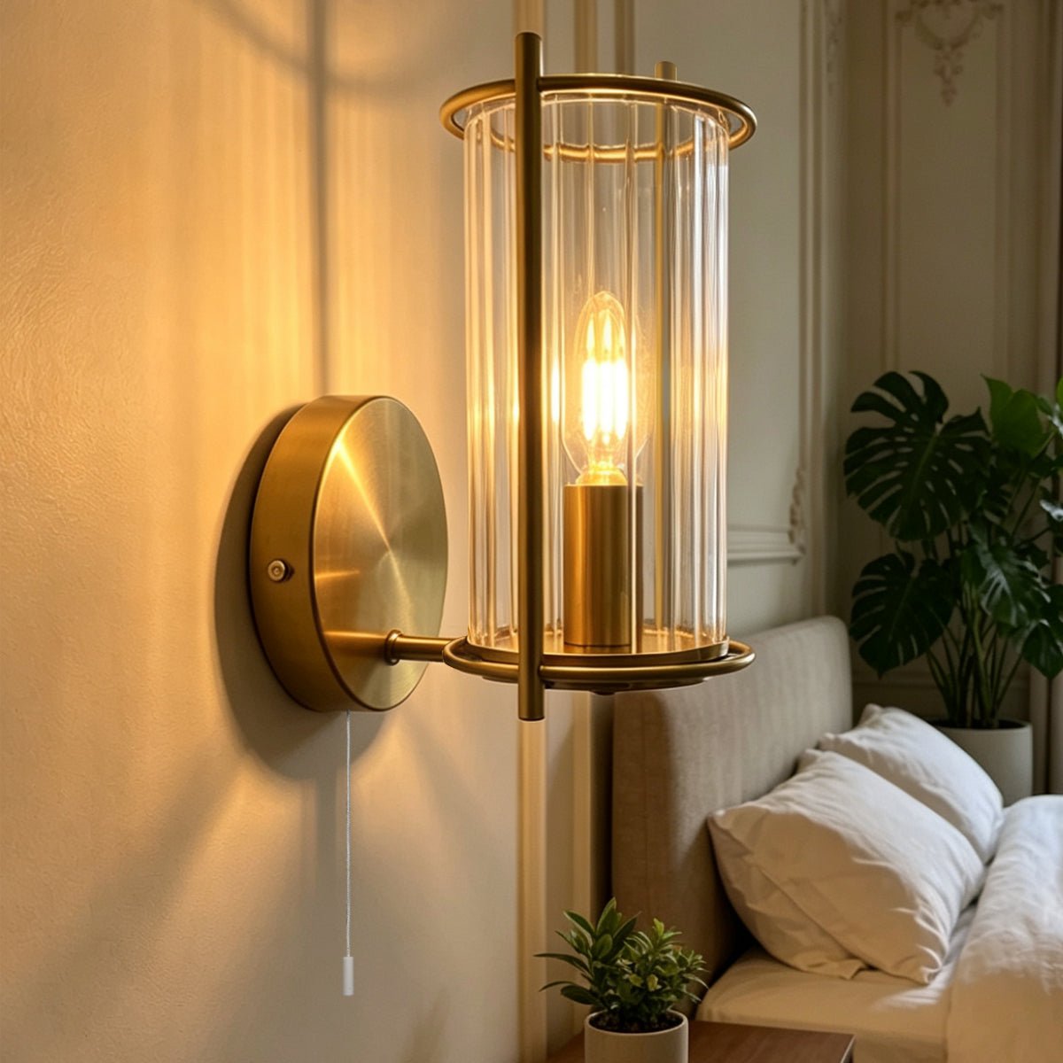 Modern Indoor Brass Clear Ribbed Glass Wall Light with Pull Switch BW19 - Energy Light Bulbs - Free delivery on all orders