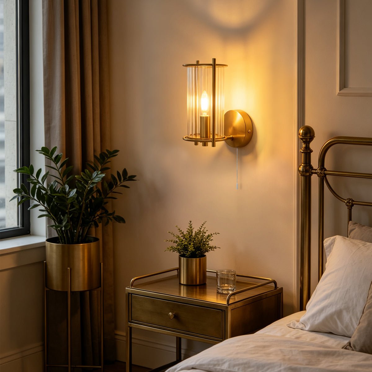 Modern Indoor Brass Clear Ribbed Glass Wall Light with Pull Switch BW19 - Energy Light Bulbs - Free delivery on all orders