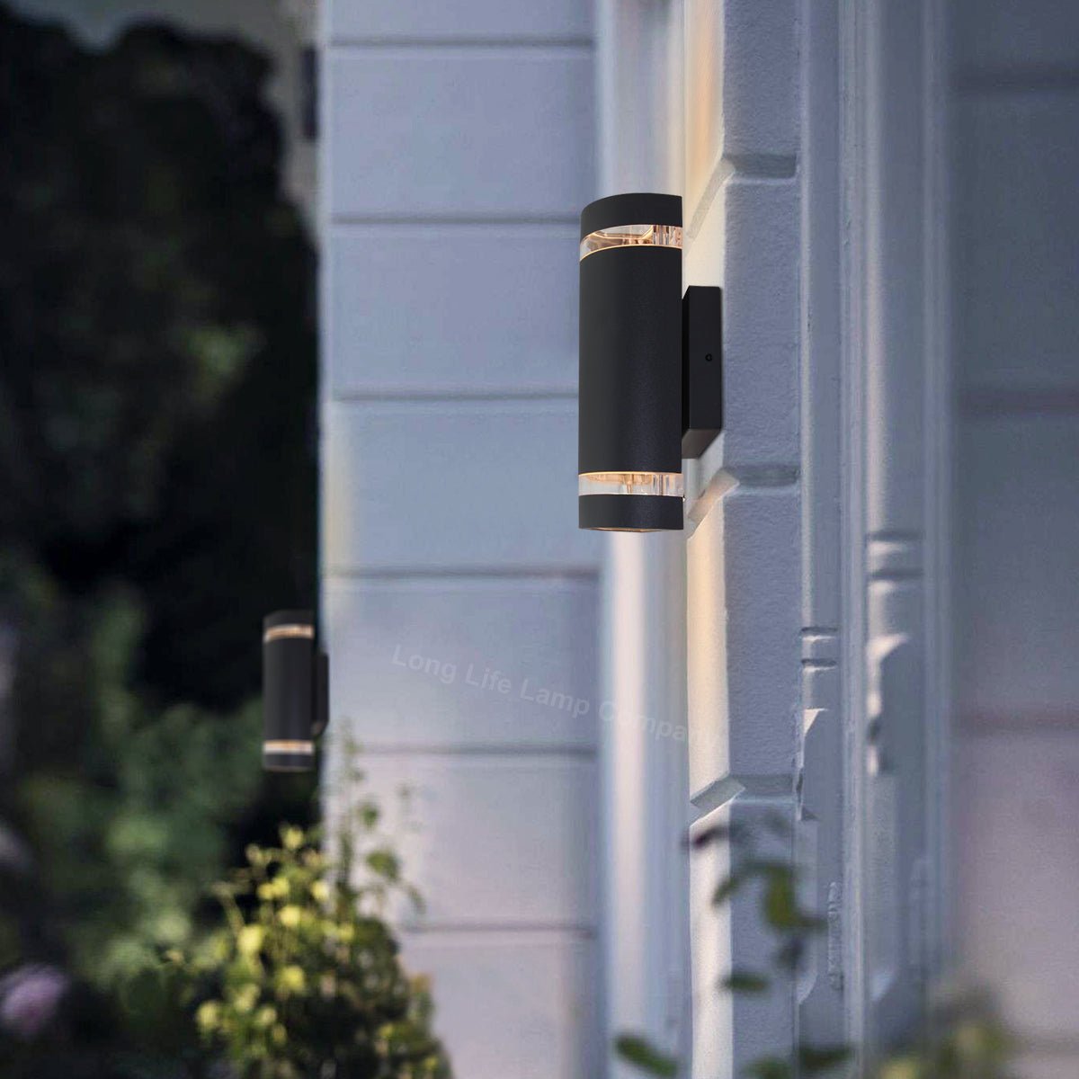 Modern Outdoor Double Wall Light - Energy Light Bulbs - Free delivery on all orders