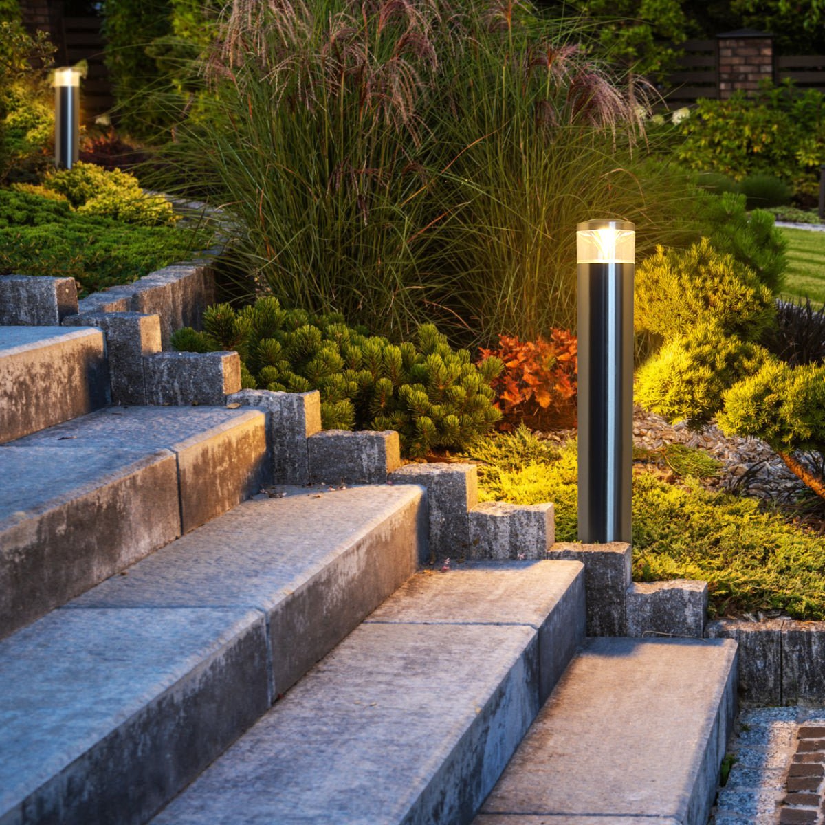 Outdoor Garden LED Bollard Ground Spike Light Stainless Steel IP54 Warm White or Cool White - Energy Light Bulbs - Free delivery on all orders