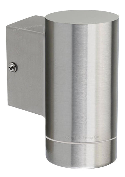 Single outdoor wall down light in stainless steel with GU10 LED and IP65 weatherproof construction