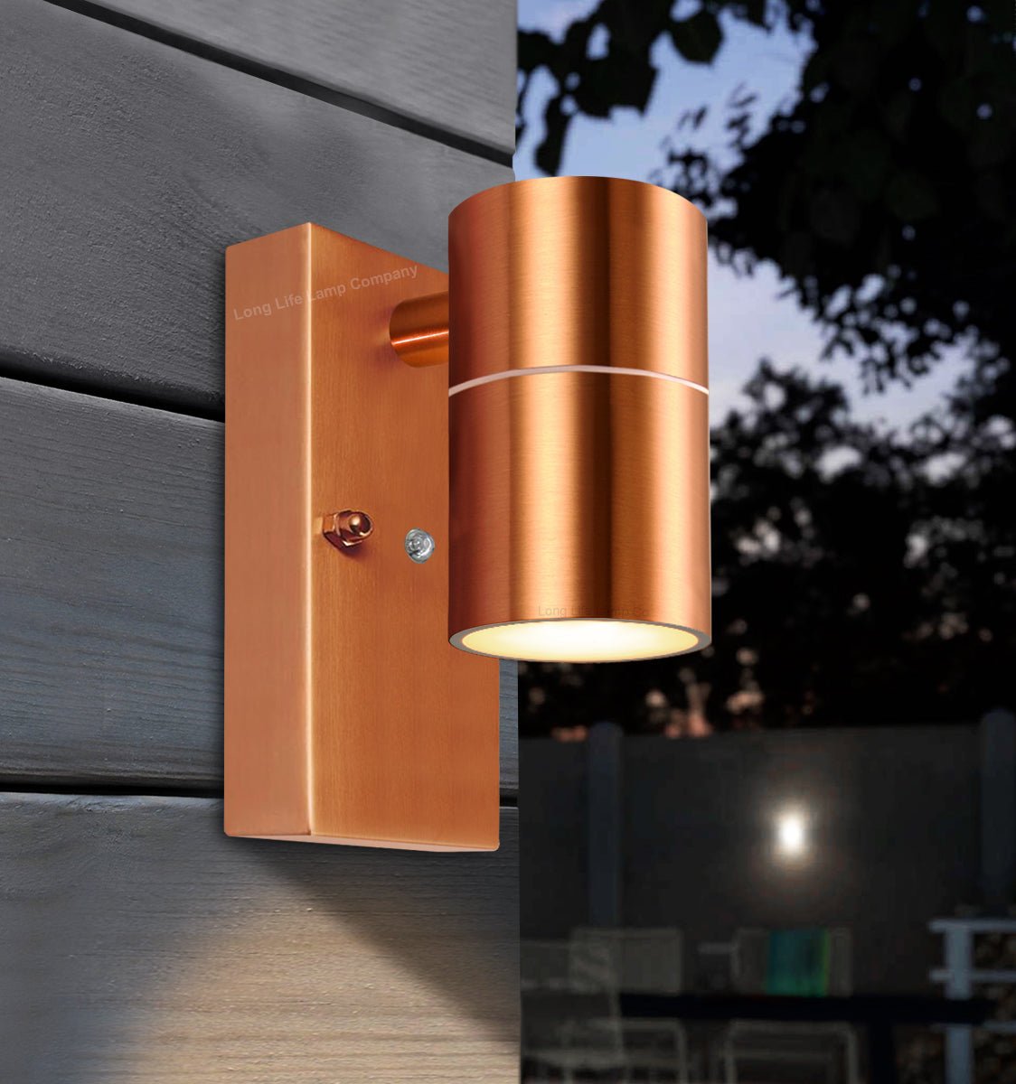 Outdoor Wall Light Dusk Till Dawn Sensor Copper Finish IP65 - Energy Light Bulbs - Free delivery on all orders