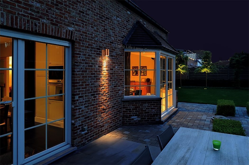 Outdoor Wall Light Dusk Till Dawn Sensor Copper Finish IP65 - Energy Light Bulbs - Free delivery on all orders