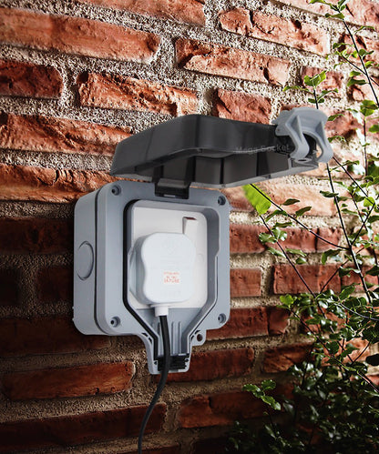 Single 13A 1 - Gang Weatherproof Outdoor Switched Socket IP66 Rated - Energy Light Bulbs - Free delivery on all orders