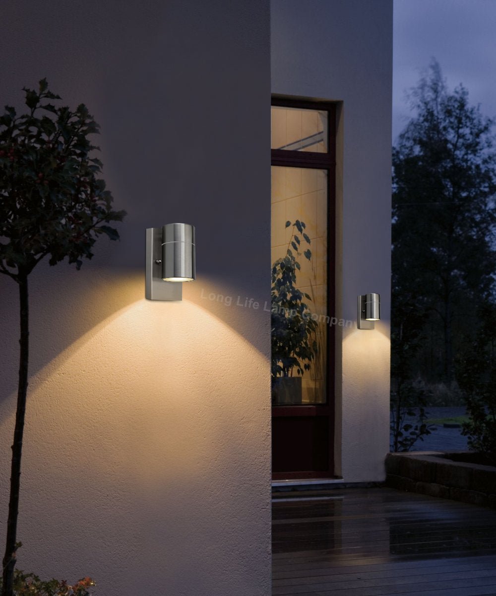 Single Outdoor Wall Light Dusk Till Dawn Sensor Stainless Steel Finish IP65 - Energy Light Bulbs - Free delivery on all orders