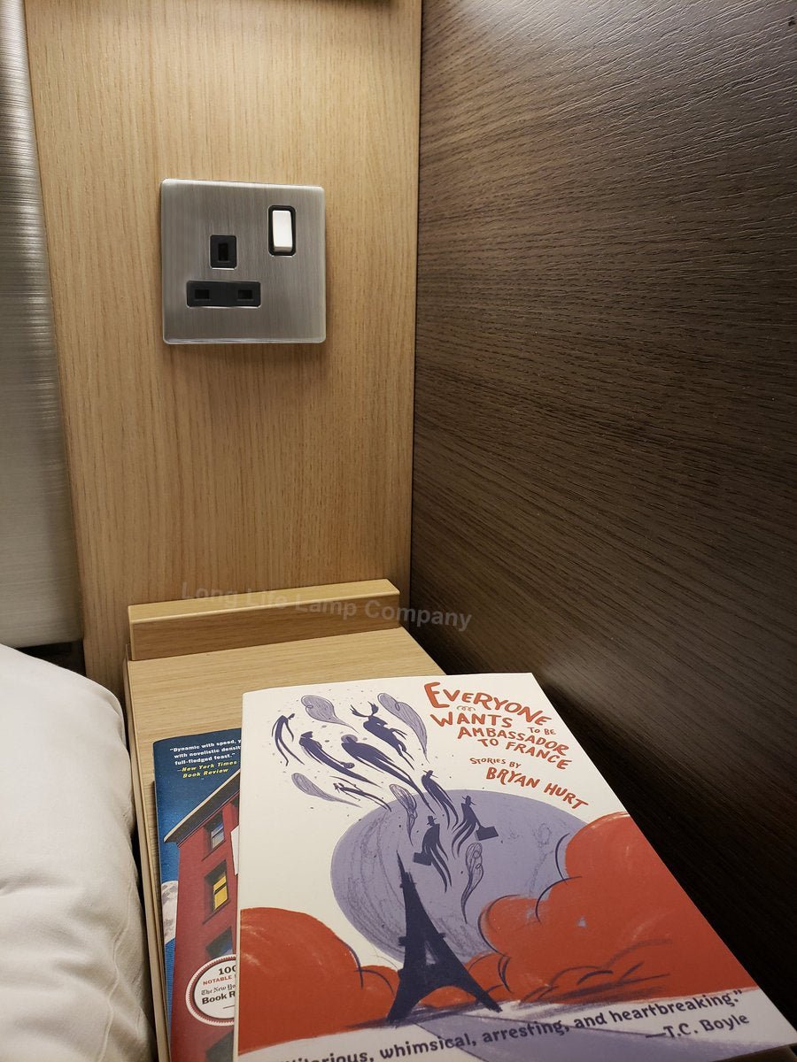 Single Wall Socket Switched Gloss Brushed Chrome 1 Gang Screwless 13a Single Pole - Energy Light Bulbs - Free delivery on all orders