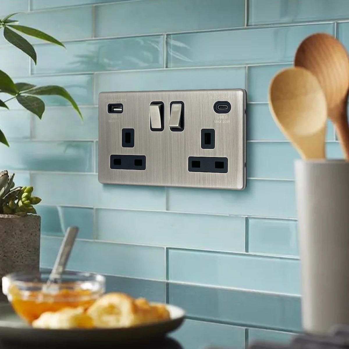 USB Double Socket With 2 USB Charger Port Brushed Chrome Plate Quick Charge - Energy Light Bulbs - Free delivery on all orders