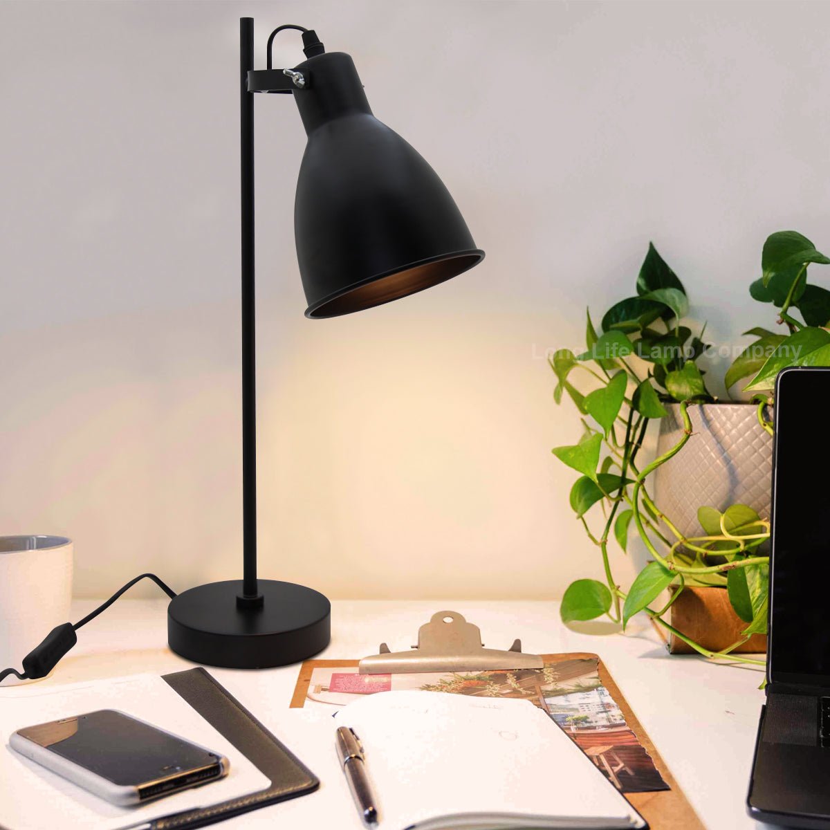 Vintage Metal Table Lamp Vintage Industrial Black Desk Lamp Scone Shade - Energy Light Bulbs - Free delivery on all orders