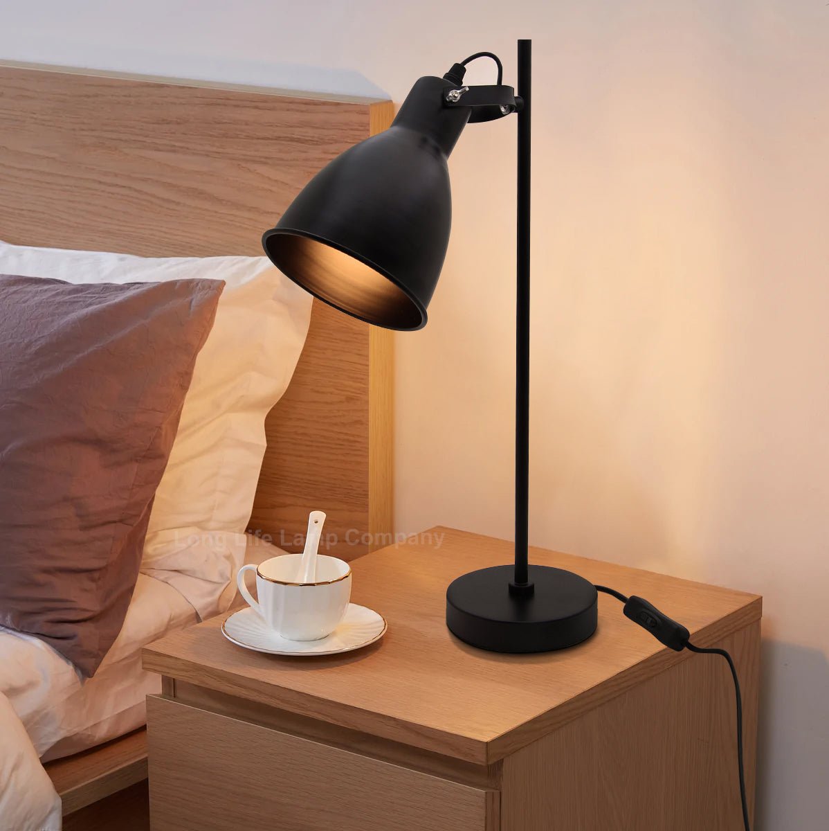 Vintage Metal Table Lamp Vintage Industrial Black Desk Lamp Scone Shade - Energy Light Bulbs - Free delivery on all orders